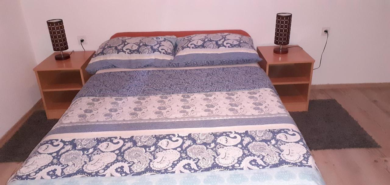Guesthouse Blazenka Hodak セリステ・ドゥレズニツコ エクステリア 写真