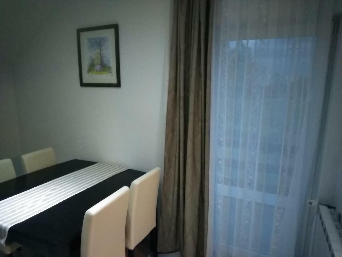 Guesthouse Blazenka Hodak セリステ・ドゥレズニツコ エクステリア 写真